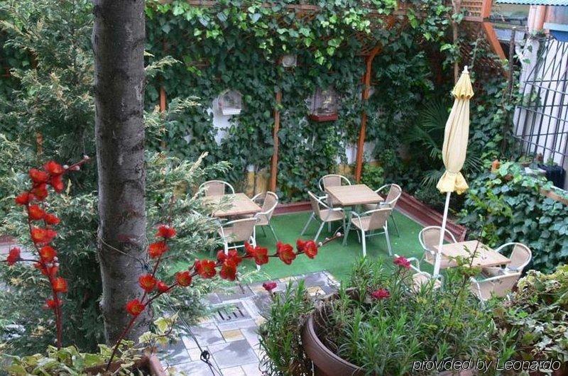 Art Hotel Nirvana Tiranë Kemudahan gambar
